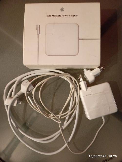 85W MagSafe MacBook Charger - White