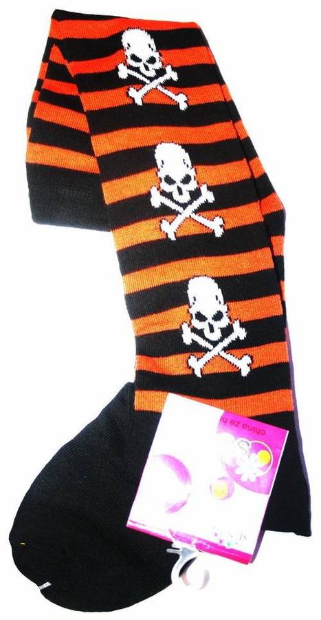 ** GO GAGA **  *PRETTY KNEE HIGHZ WITH SKULLZ & STRIPES *