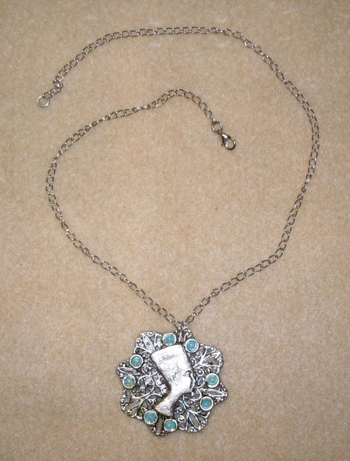 Vintage - Egyptian Pendant and Chain - made in Egypt