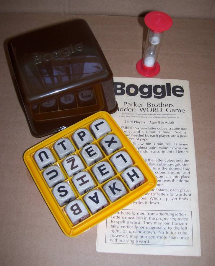 Vintage - 1976 - BOGGLE - Parker Brothers Hidden Word Game ..........................