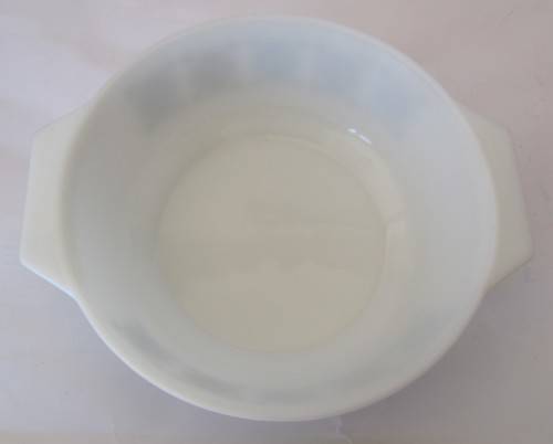 Vintage 1950`s- 1960`s JAJ Chelsea 2 Pint Oven Proof Bowl with Lid made in England - Ovenware PYREX