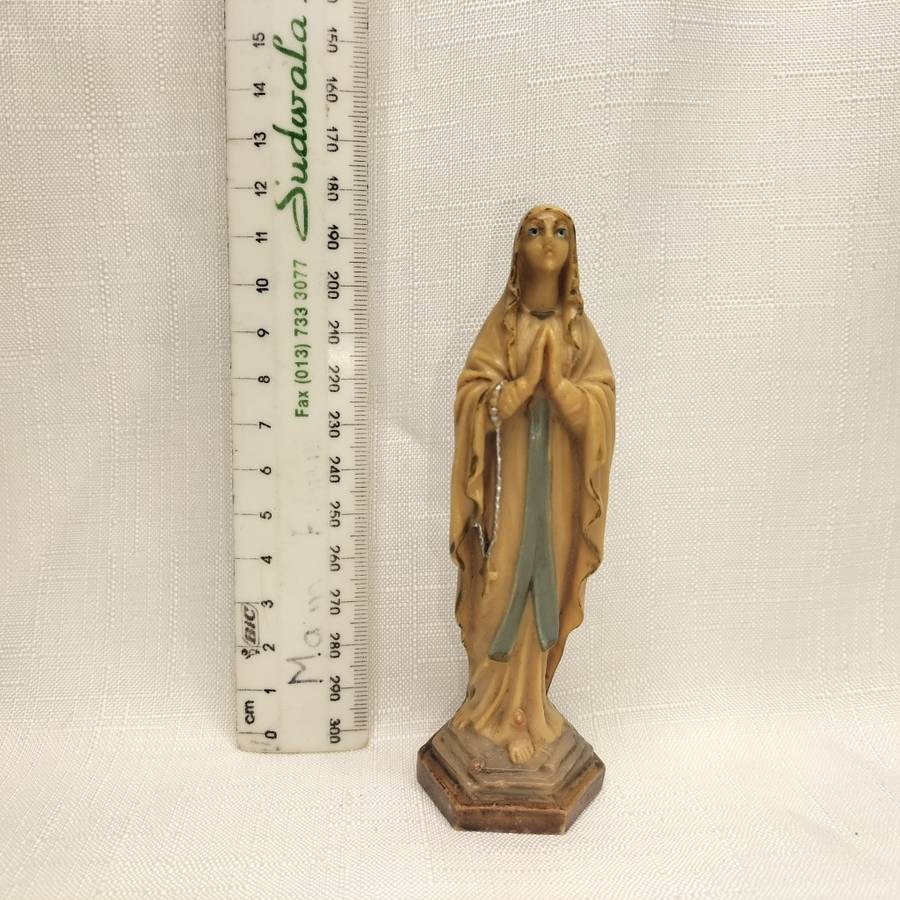 Vintage Paying Mother Mary Icon Figure!!!