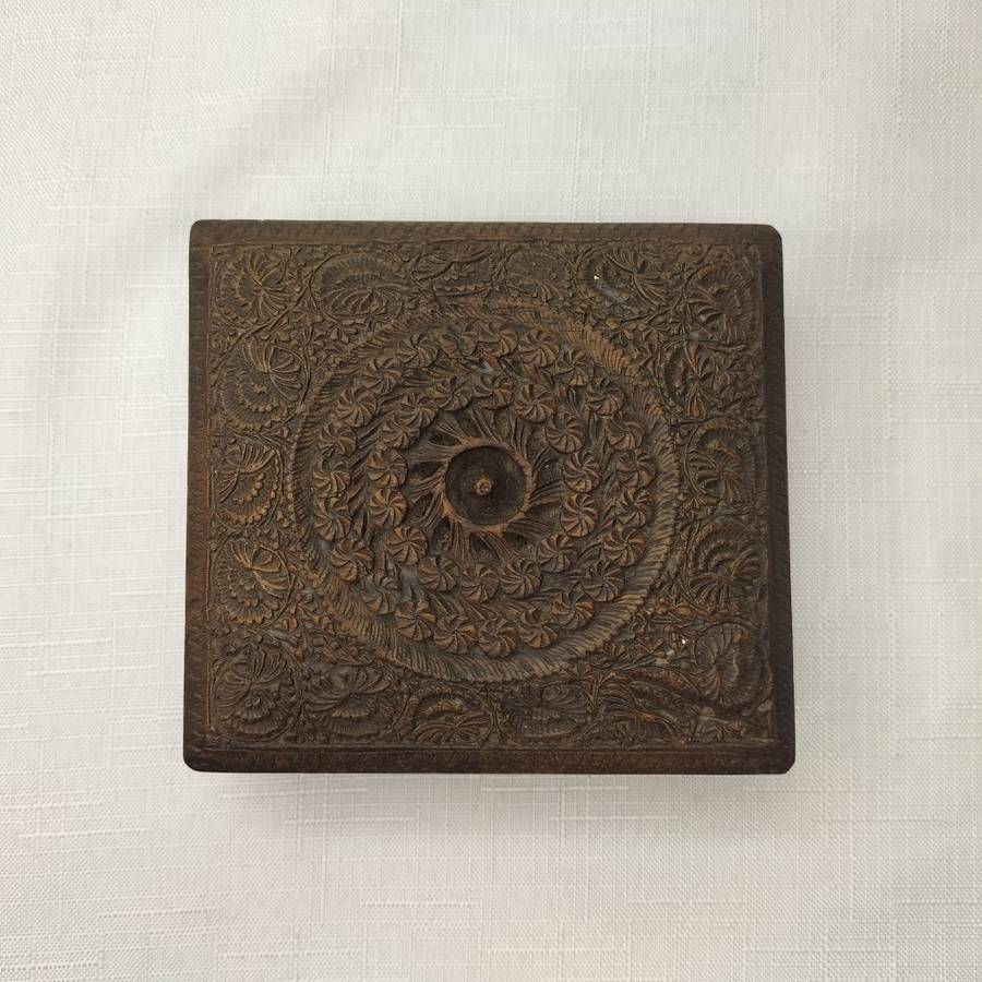 Vintage Hand Crafted Wood Jewelry or Trinket Box!!!