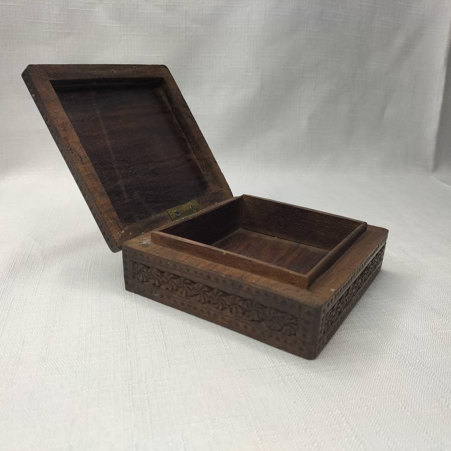 Vintage Hand Crafted Wood Jewelry or Trinket Box!!!
