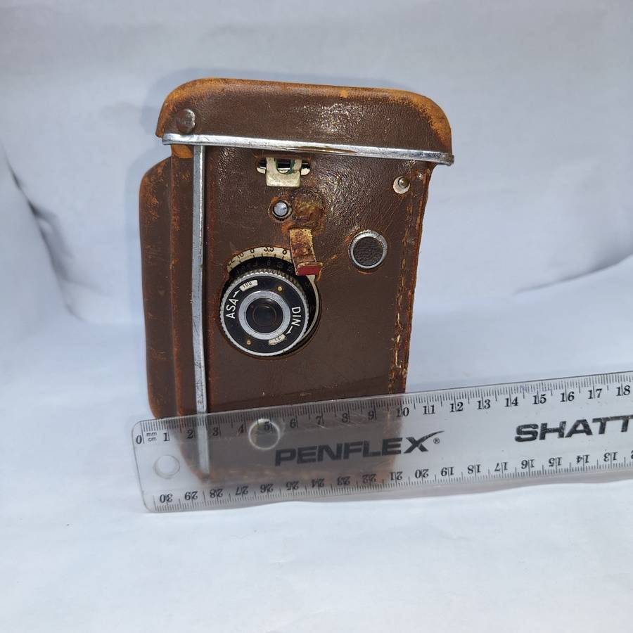 VINTAGE Camera Yashica-Mat Copal MXV (With Leather Casing)!!!