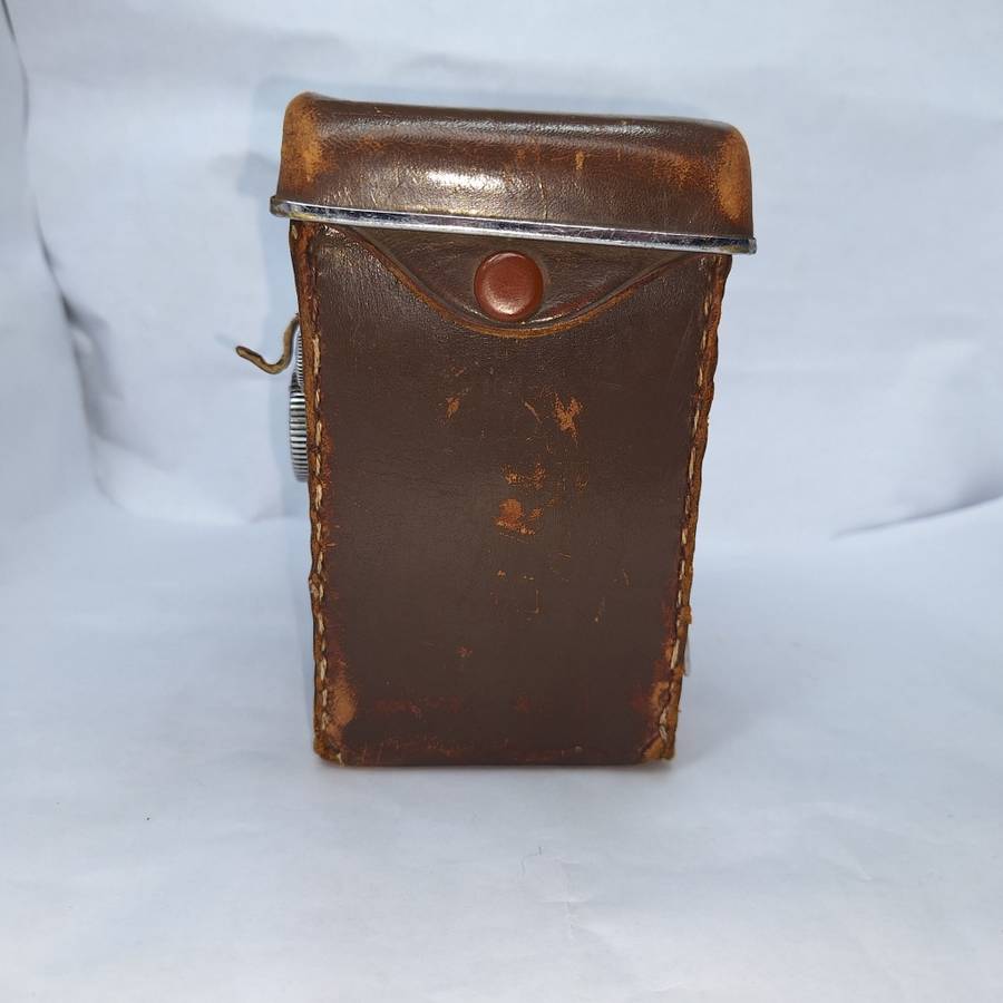 VINTAGE Camera Yashica-Mat Copal MXV (With Leather Casing)!!!