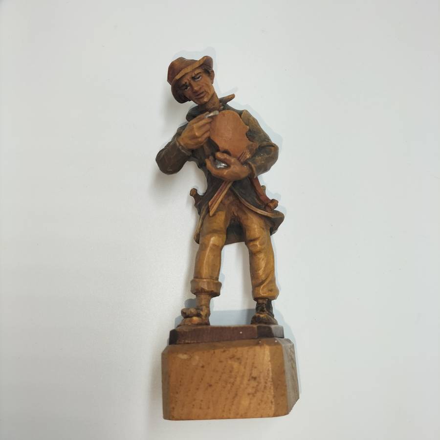 1950's Italian Anri Folk Art Violin Maker Wood Carving!!!