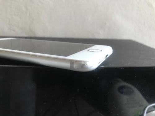 IPHONE 7 | SILVER | A1778 | MN8H2LL/A *** APPLE IPHONE7 ***