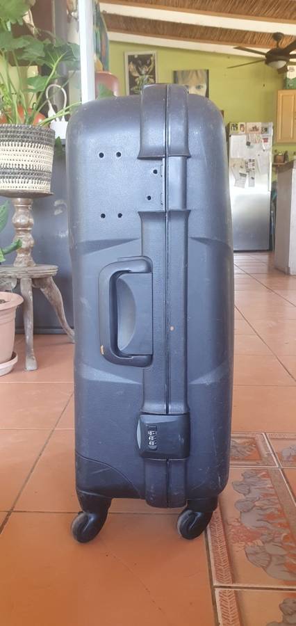 Cellini Safetech 690mm Multi-lock 4 Wheel Trolley with TSA Locks