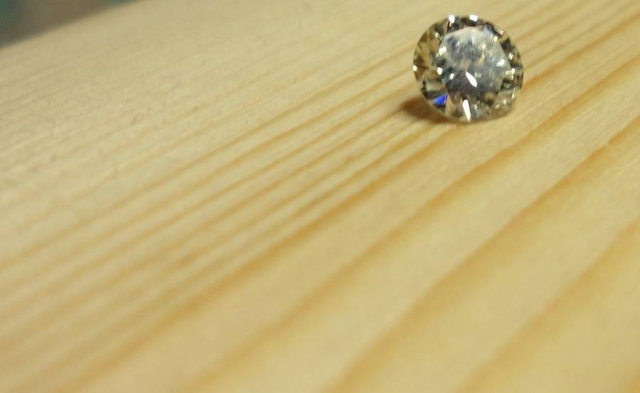 0.36 carat diamond Light Yellow VVS1 Round Brilliant Natural Loose Diamond