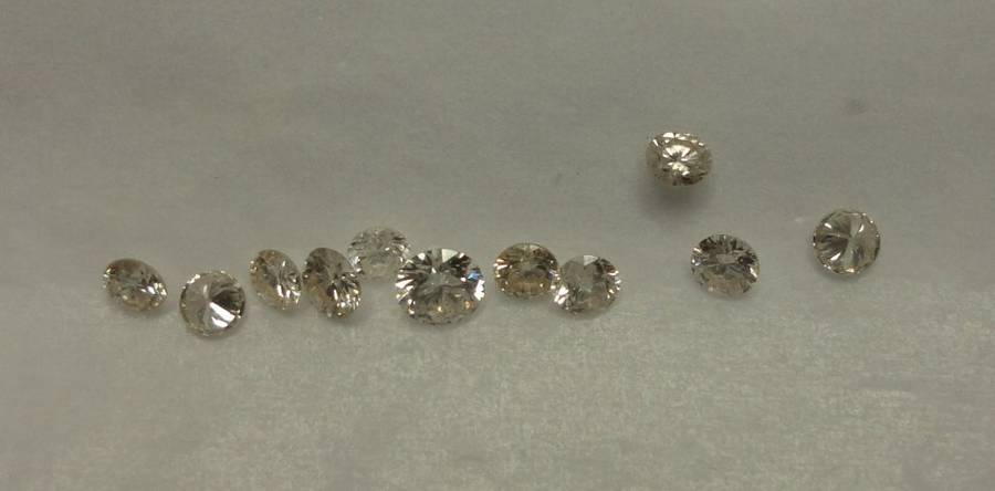 0.60 CTW Loose Natural Diamond Lot - Mixed Sizes and Colors Super Clarities!