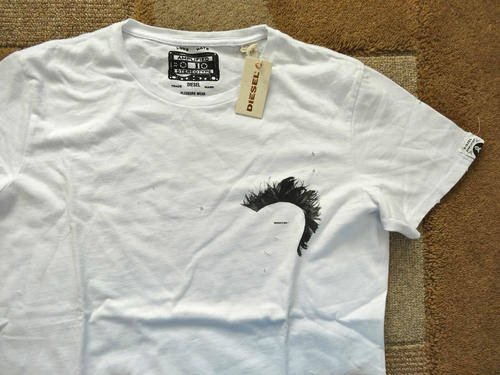 Diesel mens t-shirt amplified stereotype - Size: Large