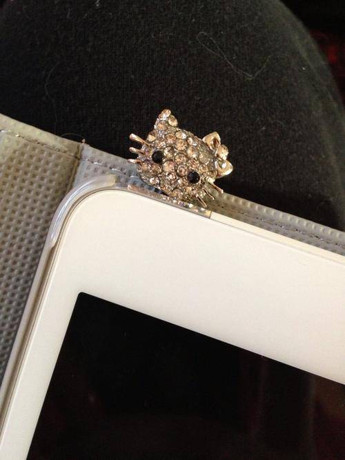 Diamante Hello Kitty Dustplug