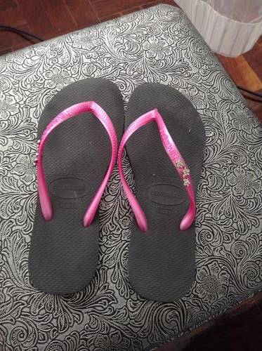 Customized Havianas - size 4/5
