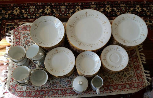 Noritake Complete Dinner Set  |85 Pieces|Gold|Japan|Purchased 1965|
