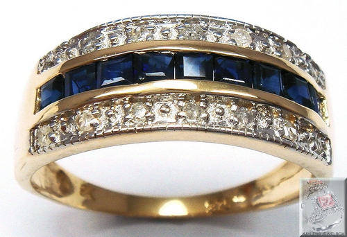 ***R12999***STUNNING 10KT YELLOW GOLD SAPPHIRE & DIAMOND BAND RING SIZE 7