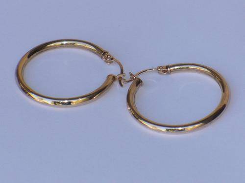 *** R2200-00 *** 9ct Earrings Gold (Round)