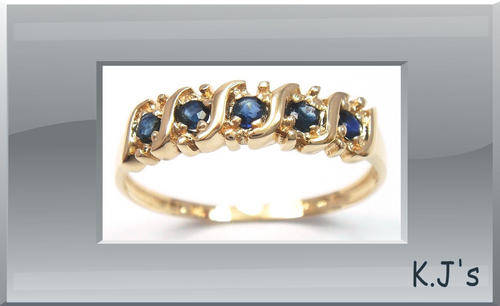 ***R5054***GORGEOUS 9CT YELLOW GOLD 5 STONES SAPPHIRE RING