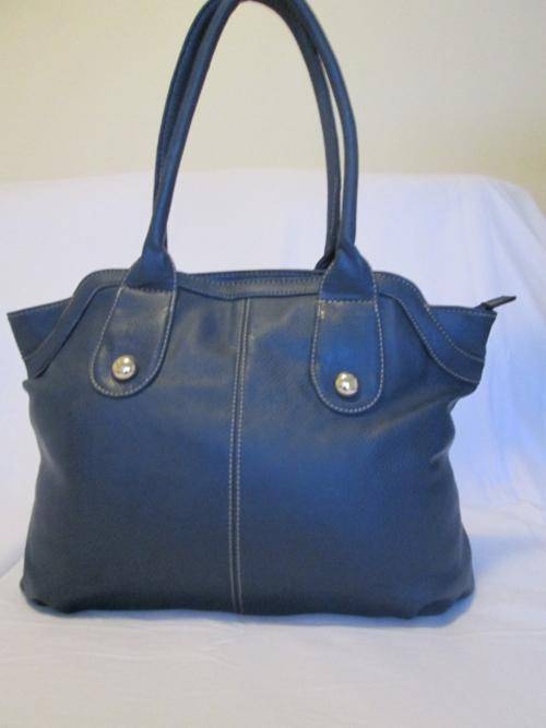 FANTASTIC OFFER!!!  ANGEL'S DATE HAND BAG