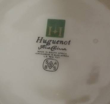 HUGUENOT FINE CHINA SUGAR POT