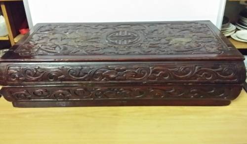 ANTIQUE ORIENTAL ROBE BOX