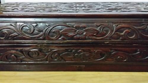 ANTIQUE ORIENTAL ROBE BOX