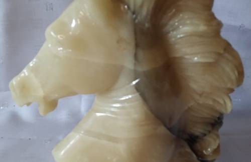 A MARVELOUS ONYX COMO ORIGINAL  HORSE HEAD STATUE