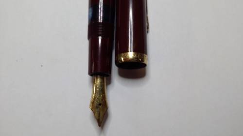 Montblanc 14ct  585  Gold Nip Fountain Pen  344