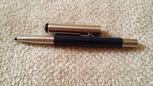 PARKER ROLLER POINT PEN