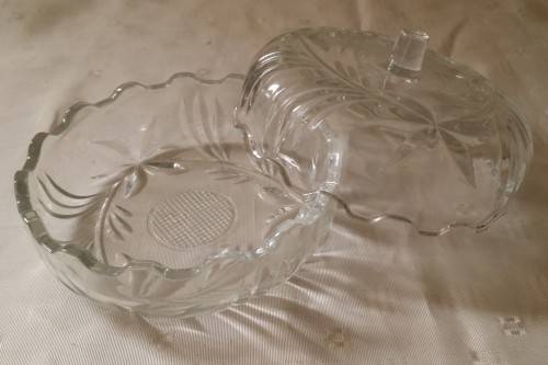 Crystal Glass Lidded Jar 12 x 7 cm