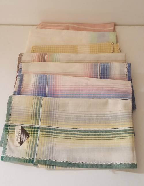 SEVEN HANKERCHIEF / HANKY