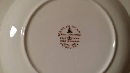 Six  Vintage Royal Stafford Starlite Cake / Side Plates 16 cm