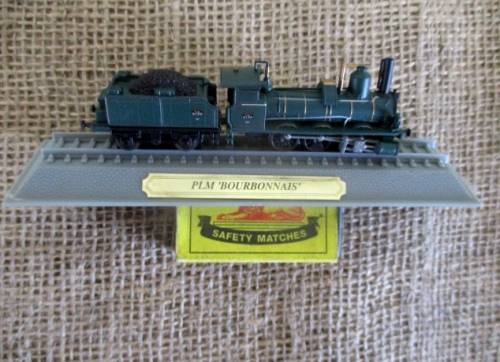 So Sweet !!!!  Die Cast Miniature Model PLM 'Bourbonnais' Steam Locomotive 2003 Del Prado Japan Co
