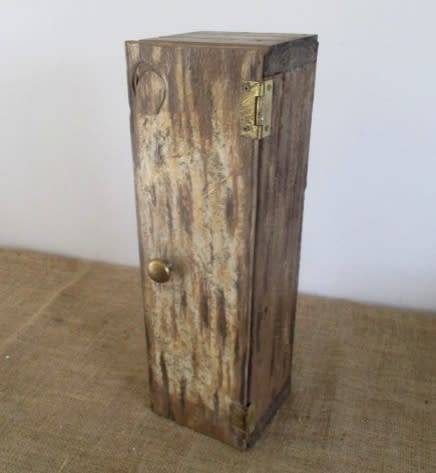 Great Decor .........Beautiful Art Decor Wooden Case
