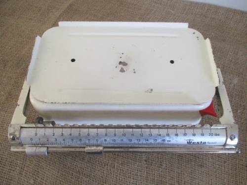 Vintage Vesta Favorit Kitchen Scale         1940 - 1950      Made in West Germany