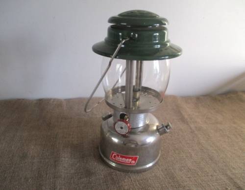 The Master Of The Night Light  !!!! A Beautiful Vintage Coleman No 639 Kerosene Lamp
