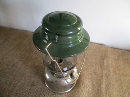 The Master Of The Night Light  !!!! A Beautiful Vintage Coleman No 639 Kerosene Lamp