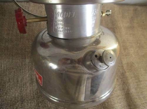 The Master Of The Night Light  !!!! A Beautiful Vintage Coleman No 639 Kerosene Lamp