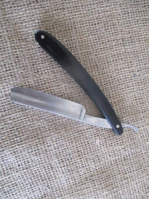 An Antique/Vintage Pearson & Sons Cut Throat Razor   Norwich + Haan Solingen Cremer Carton Holder