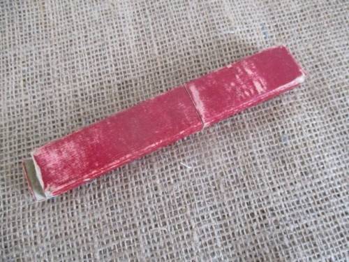 An Antique/Vintage Pearson & Sons Cut Throat Razor   Norwich + Haan Solingen Cremer Carton Holder