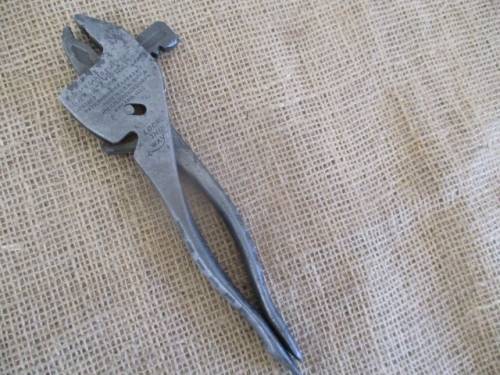 Very Rare In South Africa...Vintage Eifel-Geared Plierench     8 1/2"     1946    USA Chicago