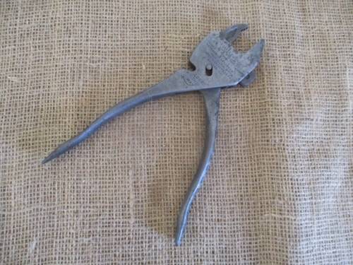 Very Rare In South Africa...Vintage Eifel-Geared Plierench     8 1/2"     1946    USA Chicago