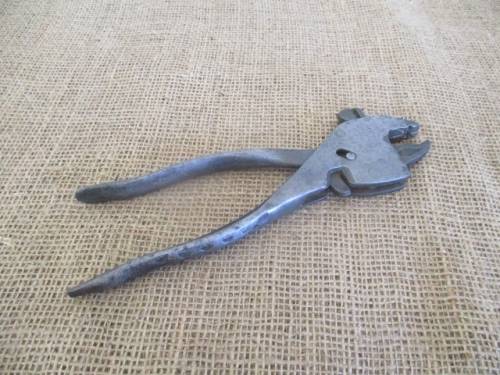 Very Rare In South Africa...Vintage Eifel-Geared Plierench     8 1/2"     1946    USA Chicago