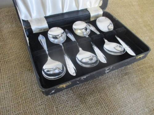 Vintage Chrome On Nickel Silver 84 Dessert Set In Original Box  Sheffield, England