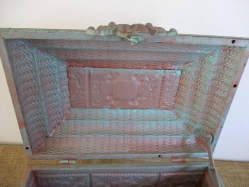 So Classy And Tasteful.....Lovely Vintage Ornate Metal Jewelry Box