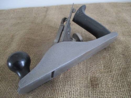 Beautiful Millers Falls Smoothing Plane  By Millers Falls Tools    Made In USA   1931 - 1974