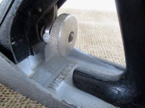 Beautiful Millers Falls Smoothing Plane  By Millers Falls Tools    Made In USA   1931 - 1974