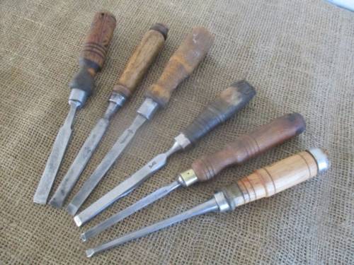 Beautiful Collection Of Six Vintage Carpenter Woodworking Chisels