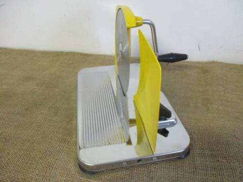 Lovely Vintage Pineware Stainless Bread Slicer