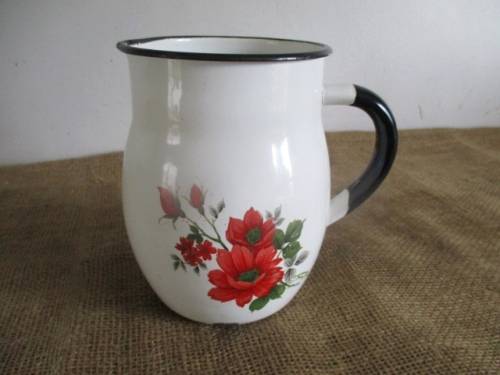 Beautiful Vintage Old Fashioned Enamel Jug With Lovely Floral Decorations